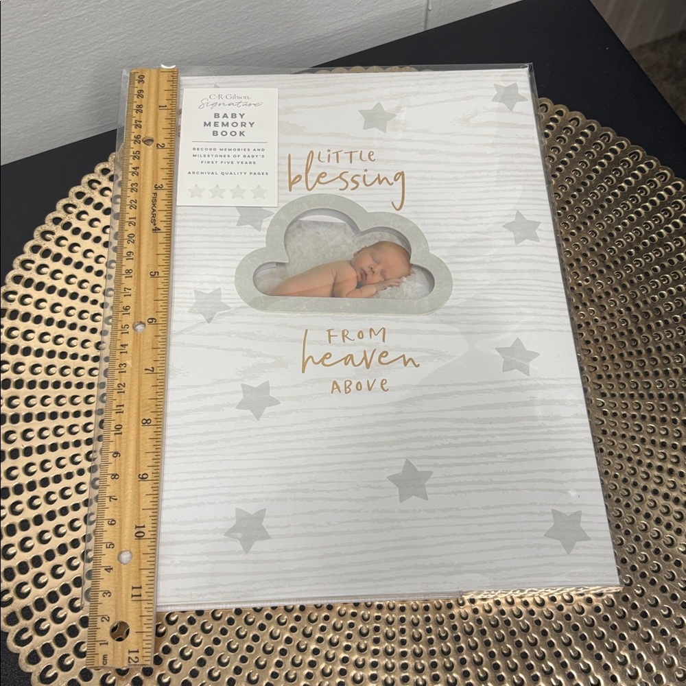 Baby Memory Book - Picture 11 of 13